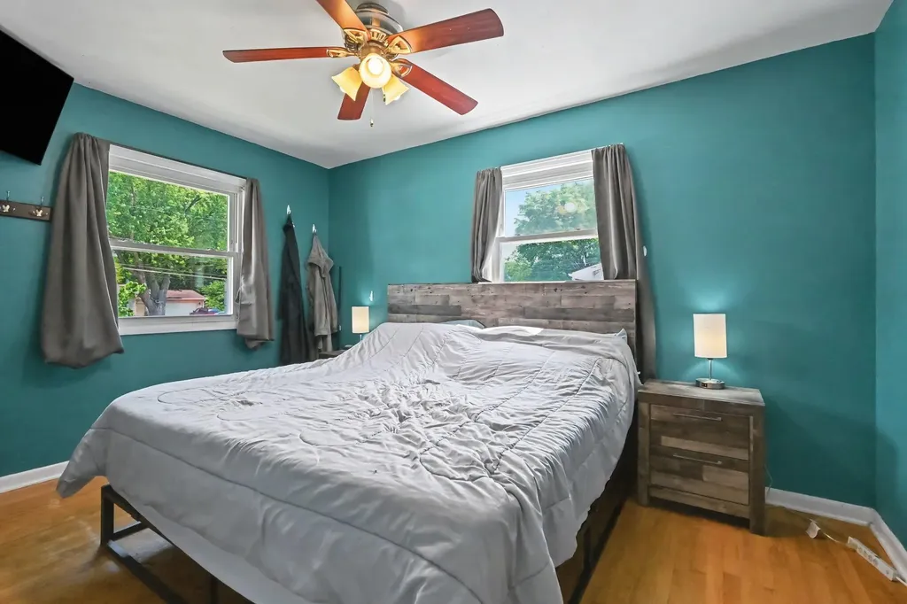 1912 Lauralwood Avenue Portage City MI 49002