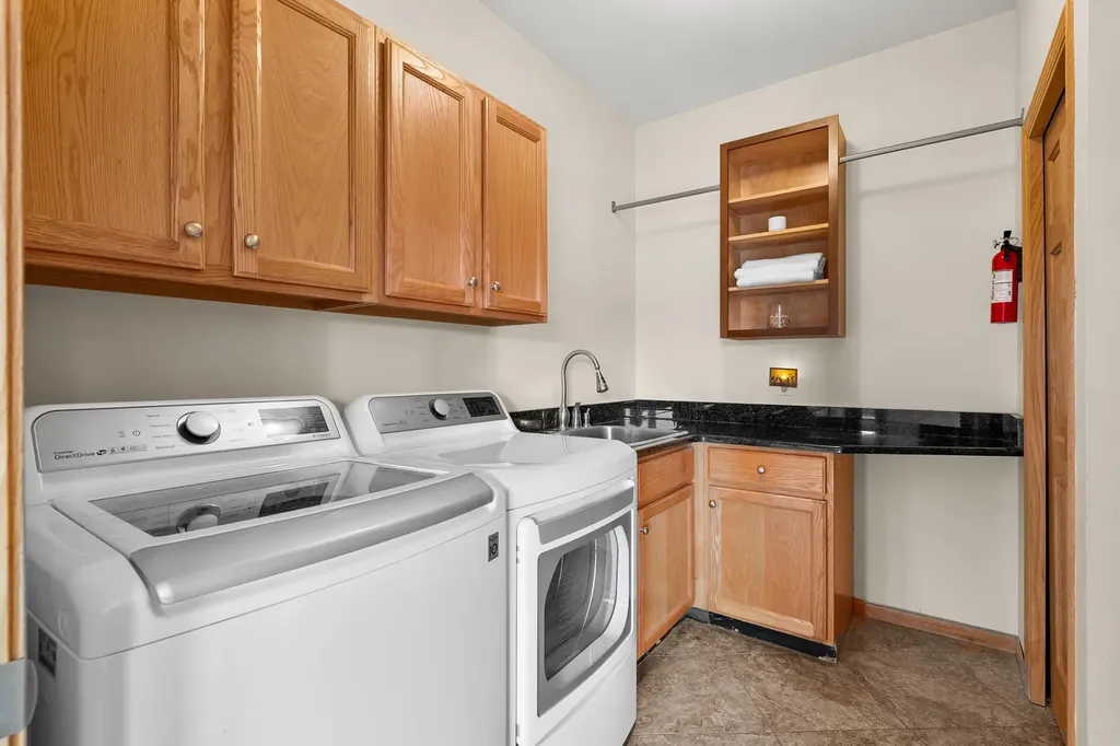 22873 Cherry Hill Court Antwerp Township MI 49071