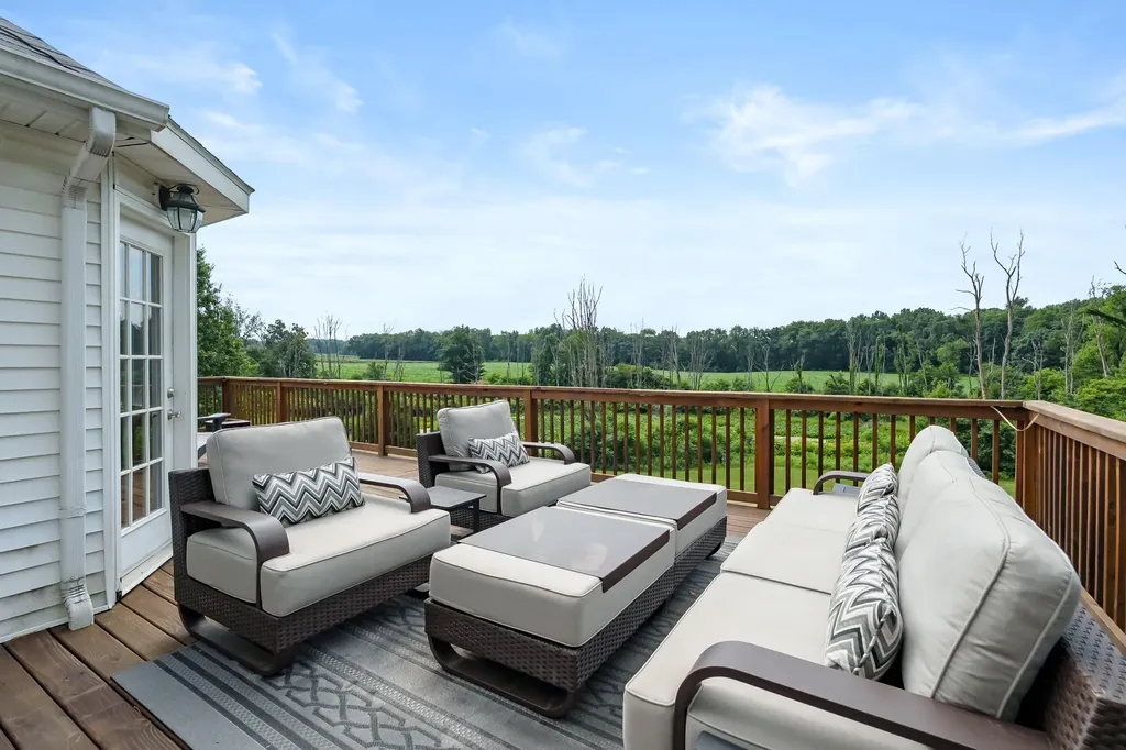 22873 Cherry Hill Court Antwerp Township MI 49071
