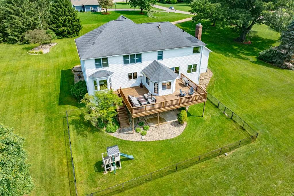 22873 Cherry Hill Court Antwerp Township MI 49071