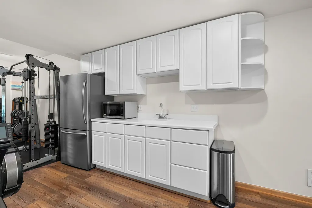 22873 Cherry Hill Court Antwerp Township MI 49071