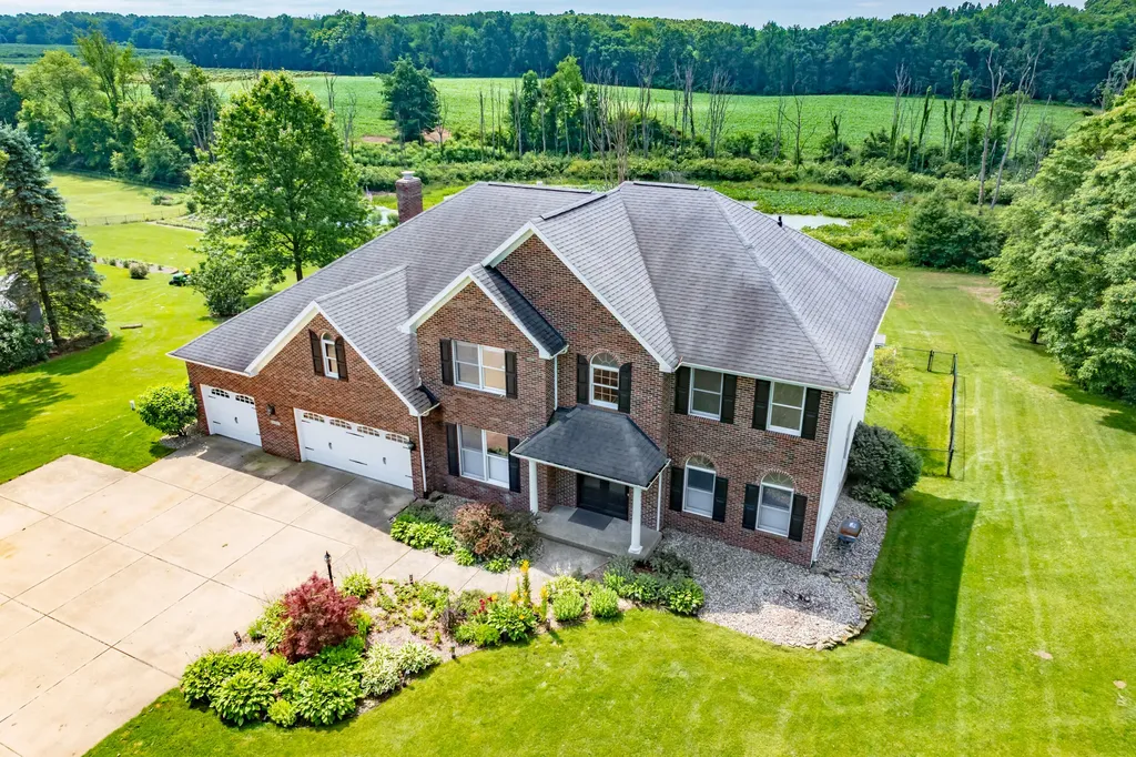 22873 Cherry Hill Court Antwerp Township MI 49071
