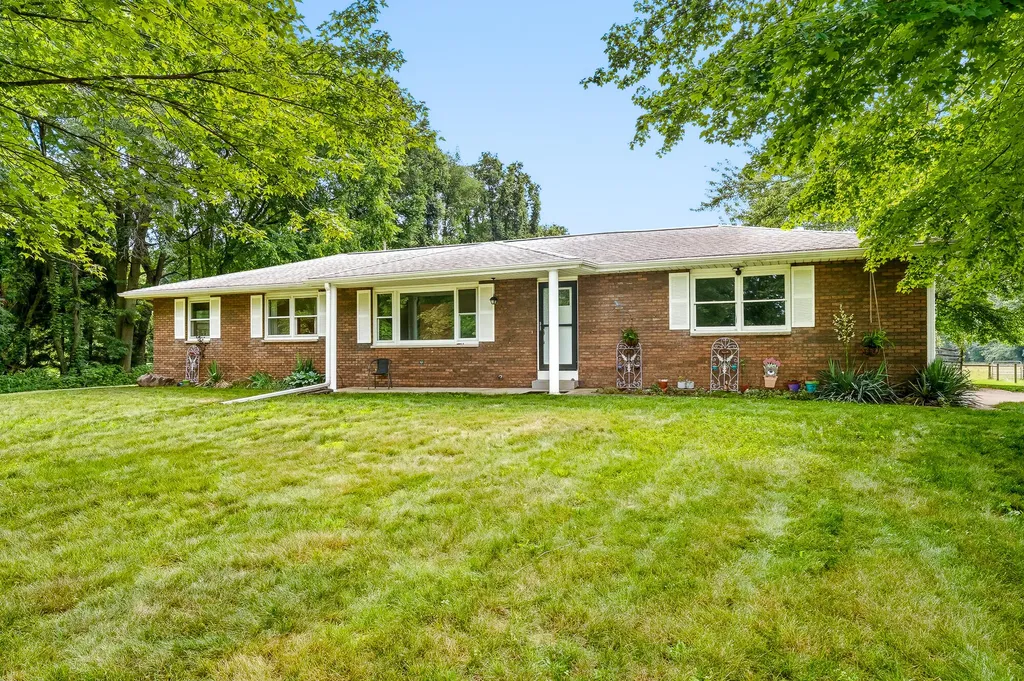 15769 S 29th Street Brady Township MI 49097