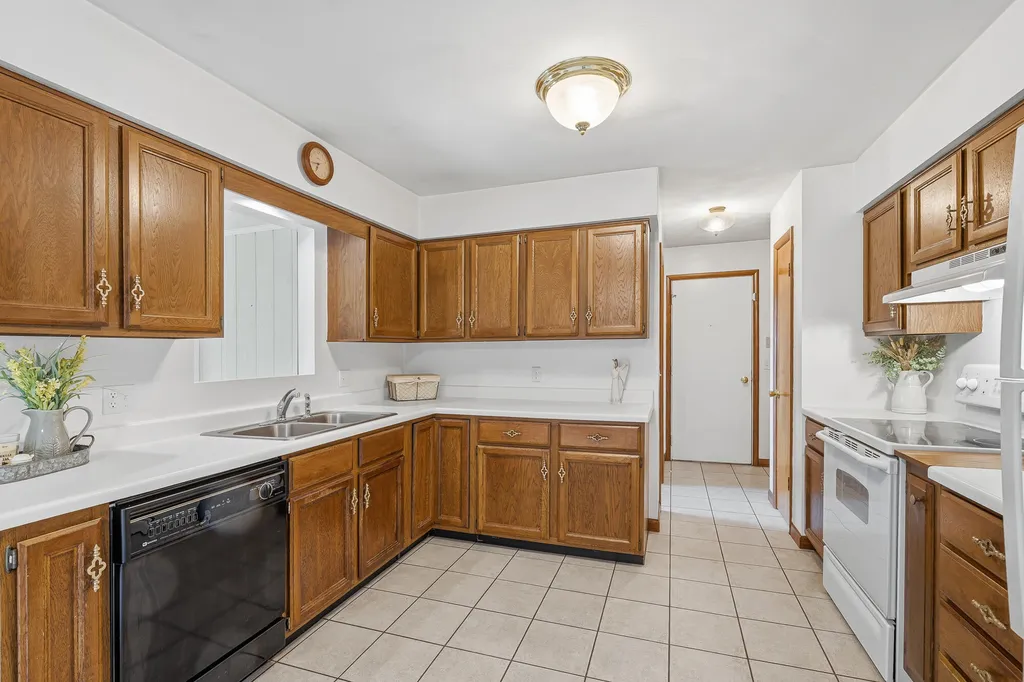 15769 S 29th Street Brady Township MI 49097