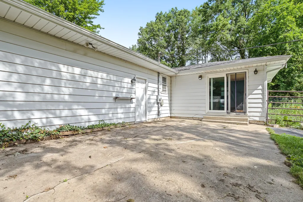15769 S 29th Street Brady Township MI 49097