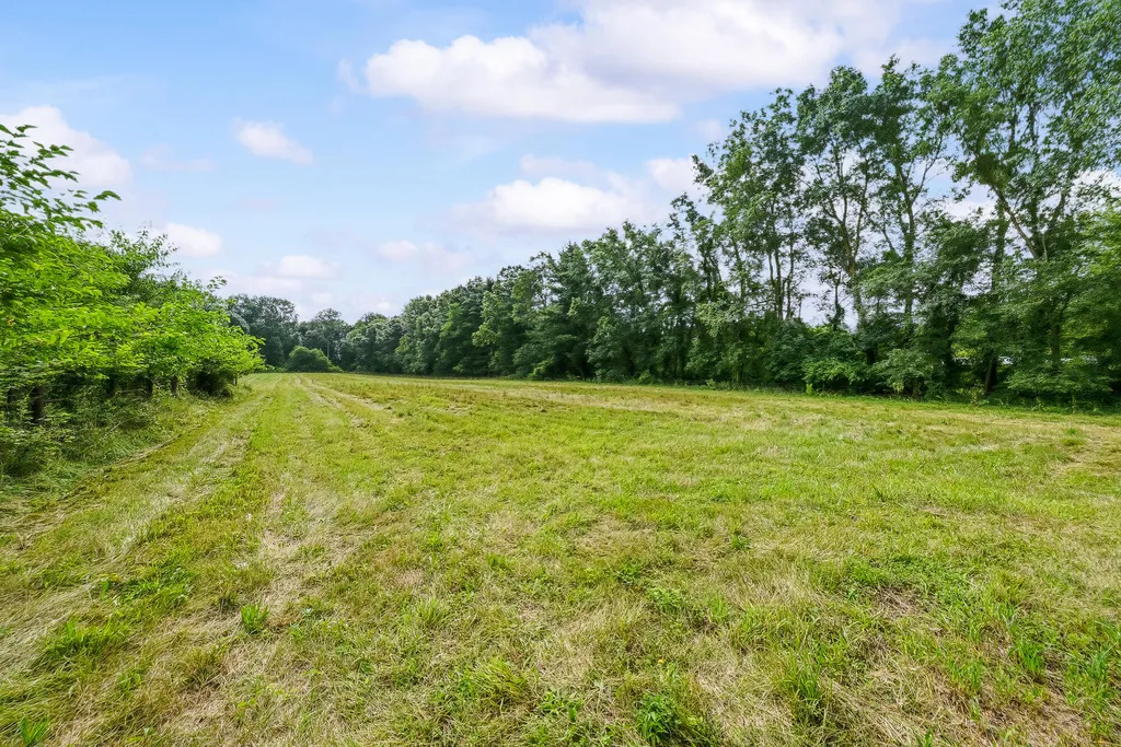 15769 S 29th Street Brady Township MI 49097