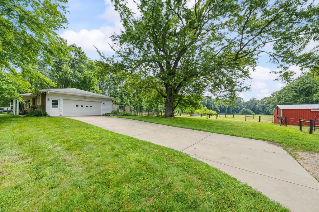 15769 S 29th Street Brady Township MI 49097