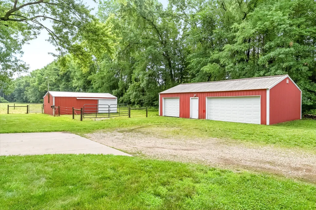 15769 S 29th Street Brady Township MI 49097