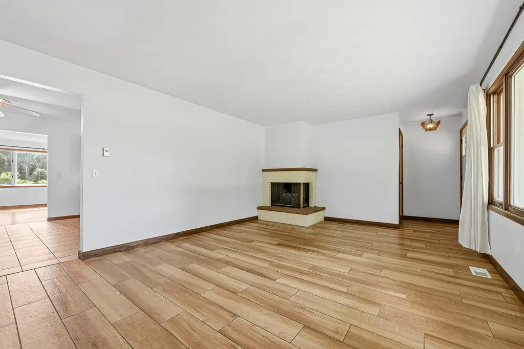 15769 S 29th Street Brady Township MI 49097