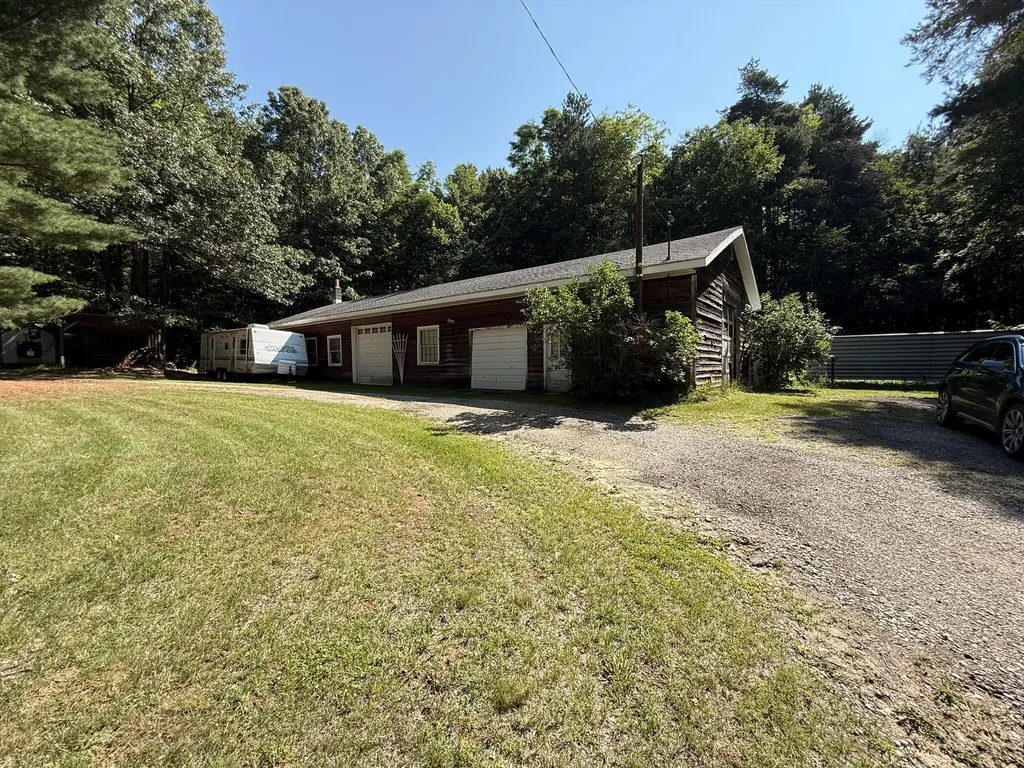 3851 21st Street Dorr Township MI 49323