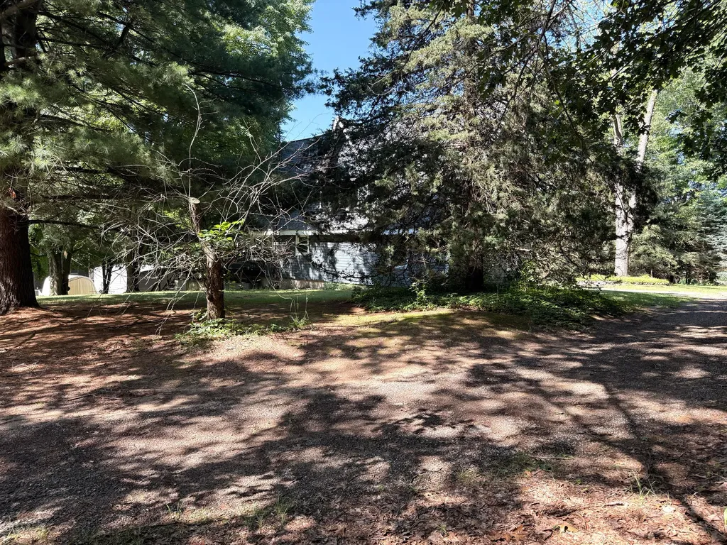 3851 21st Street Dorr Township MI 49323