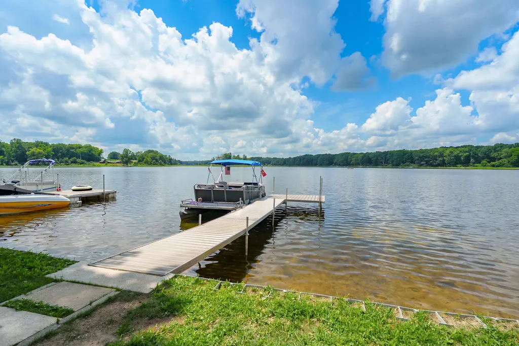 7776 S Tulip Lane Hope Township MI 49046