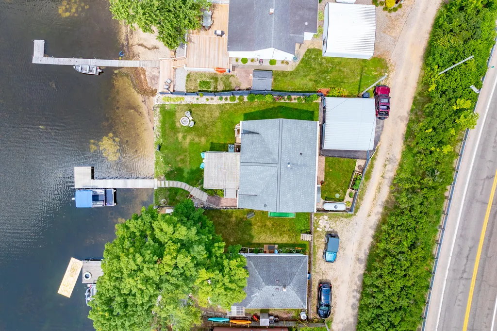 7776 S Tulip Lane Hope Township MI 49046