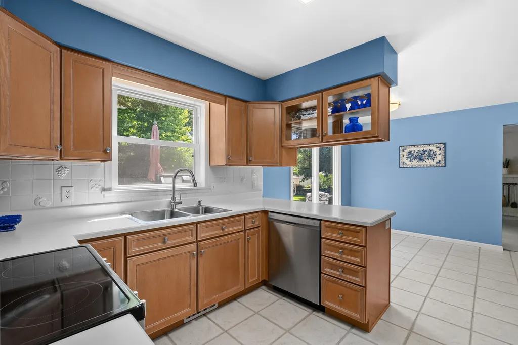6901 Hickory Point Drive W Portage City MI 49024