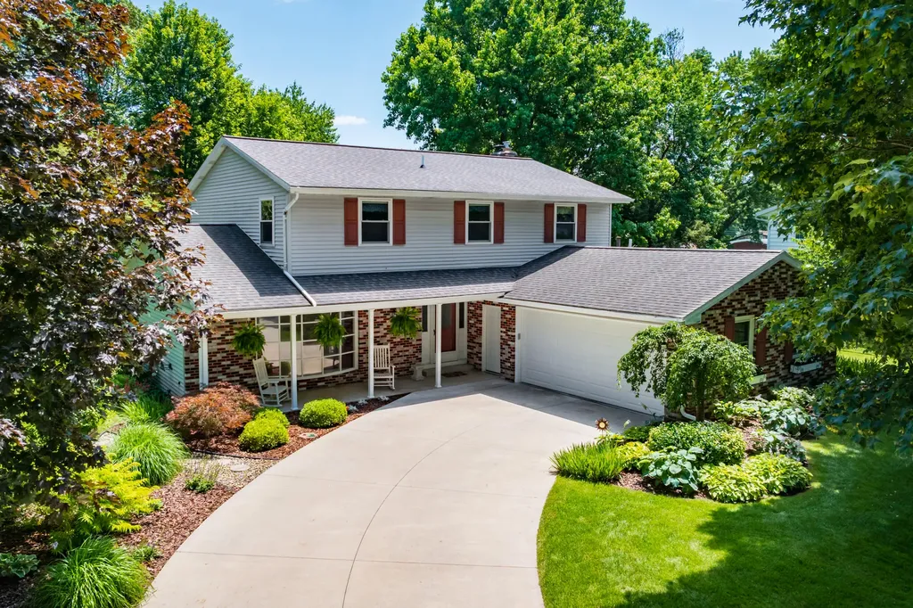 6901 Hickory Point Drive W Portage City MI 49024