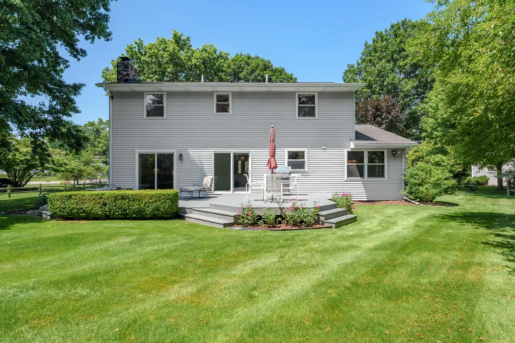 6901 Hickory Point Drive W Portage City MI 49024
