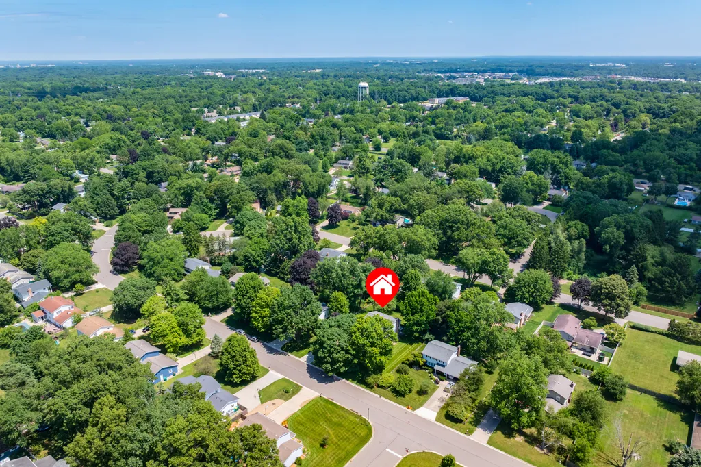 6901 Hickory Point Drive W Portage City MI 49024