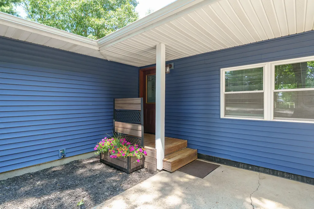 45888 County Road 653 Almena Township MI 49079