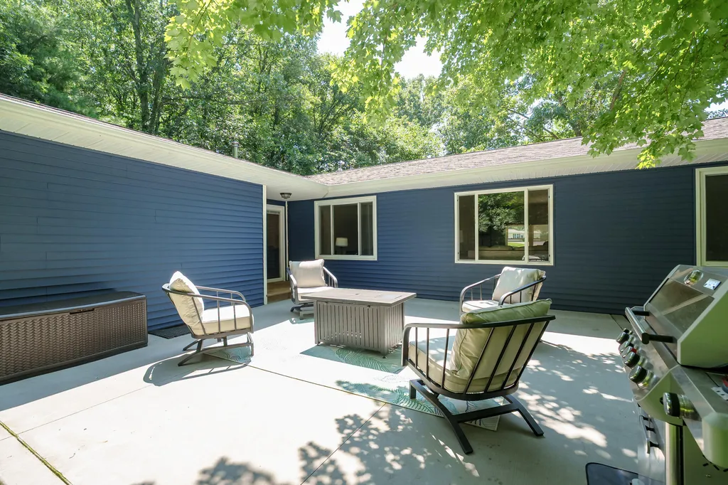 45888 County Road 653 Almena Township MI 49079