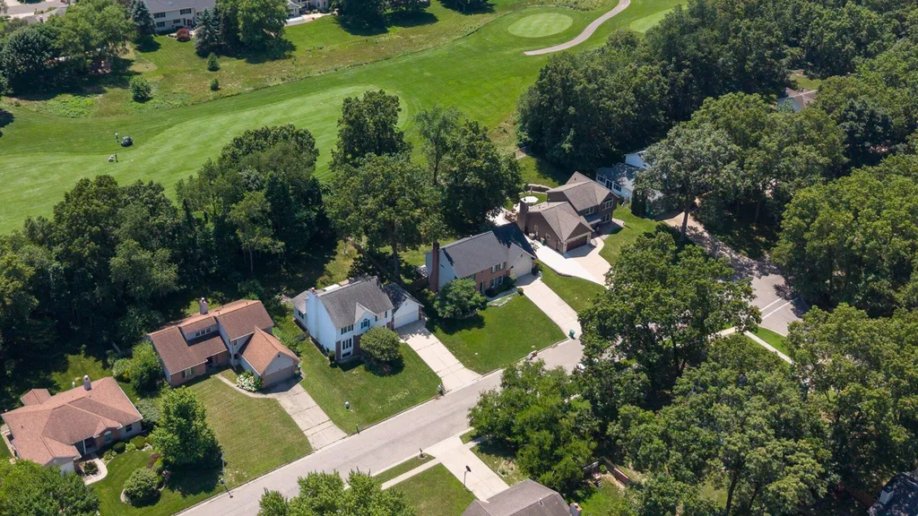 2715 Sleepy Hollow Drive Portage City MI 49024