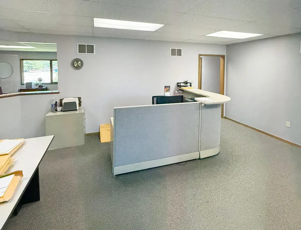 3 Heritage Oak Lane Battle Creek City MI 49015