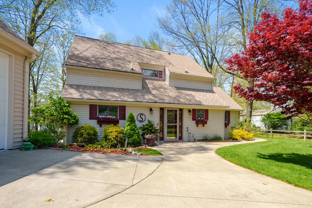 11003 South Drive Prairieville Township MI 49080