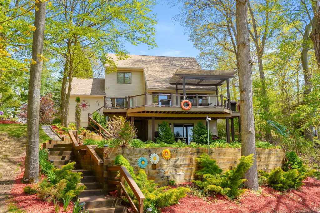 11003 South Drive Prairieville Township MI 49080