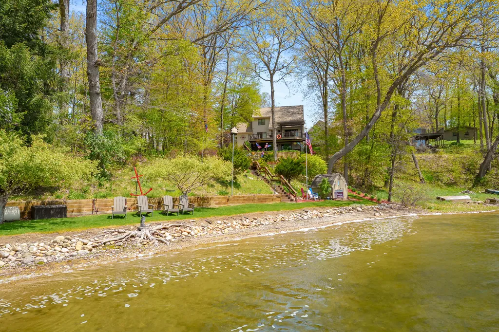 11003 South Drive Prairieville Township MI 49080
