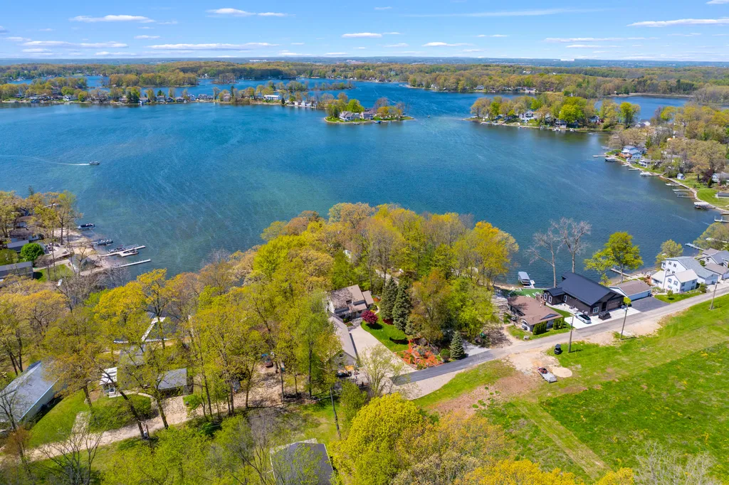 11003 South Drive Prairieville Township MI 49080
