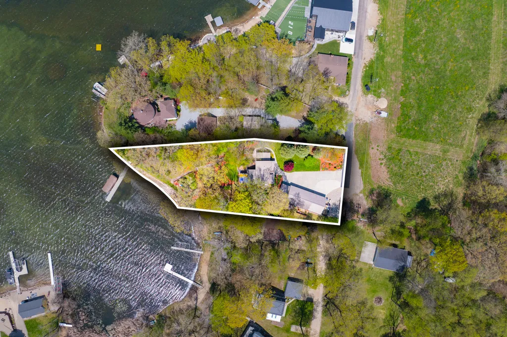 11003 South Drive Prairieville Township MI 49080
