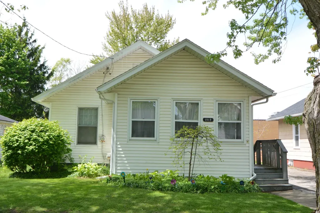 1117 Dayton Avenue Kalamazoo Charter Township MI 49048