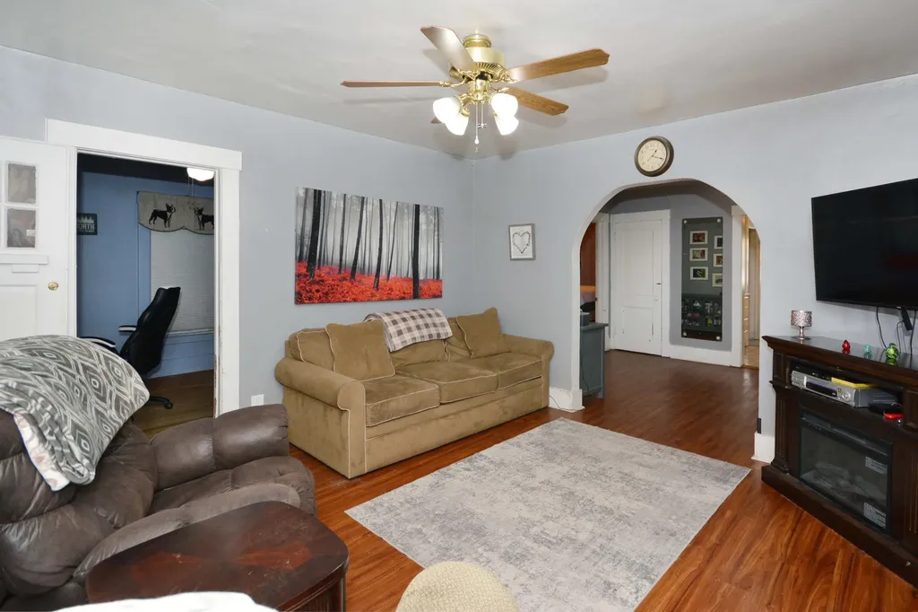 1117 Dayton Avenue Kalamazoo Charter Township MI 49048
