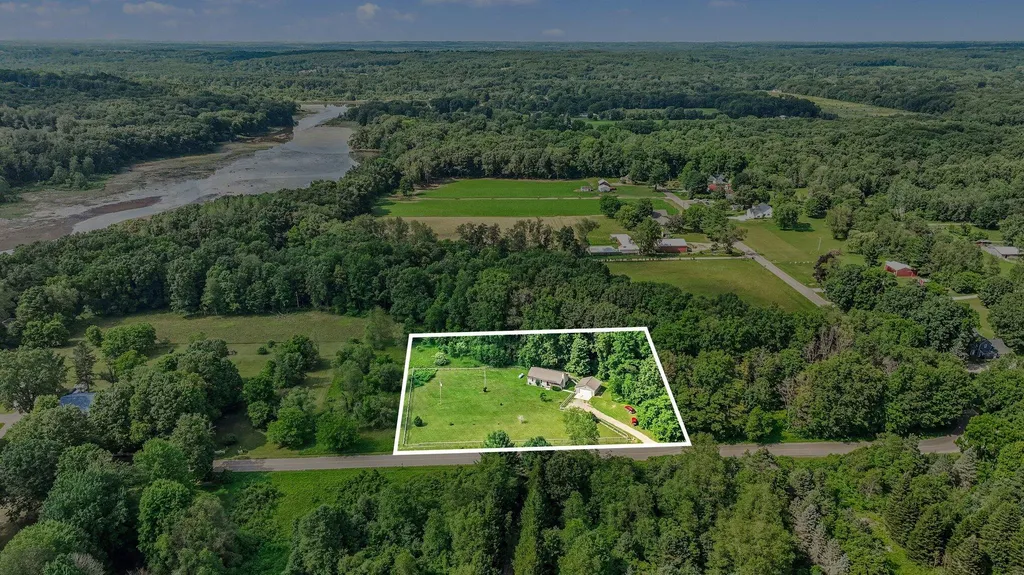 304 19th Street Otsego Township MI 49078
