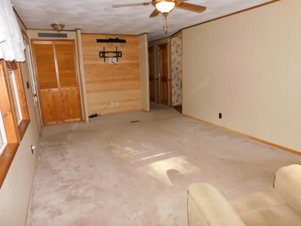 19278 Dutch Settlement Street Volinia Township MI 49031