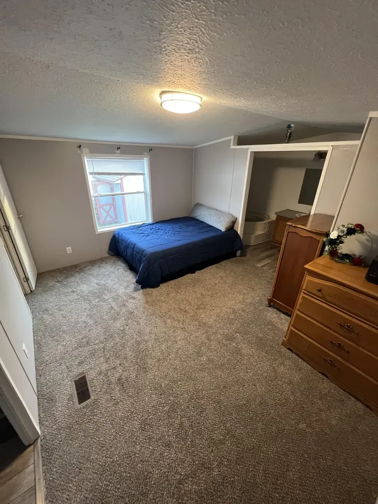 1336 John Ross Drive Kalamazoo Charter Township MI 49009