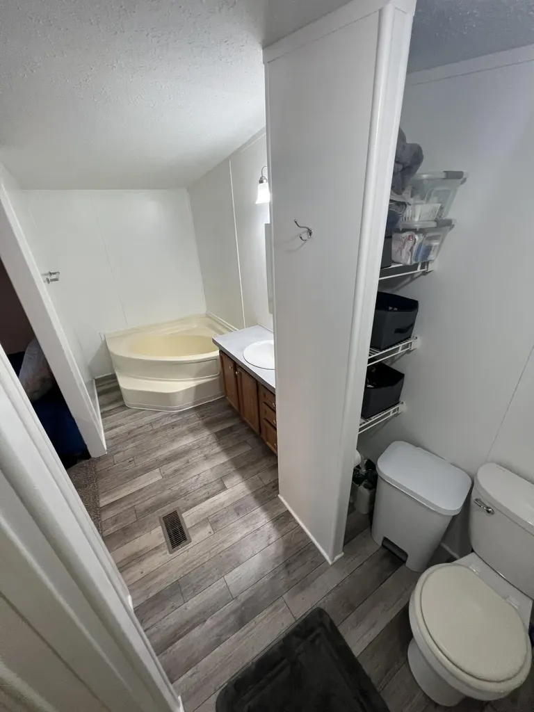 1336 John Ross Drive Kalamazoo Charter Township MI 49009