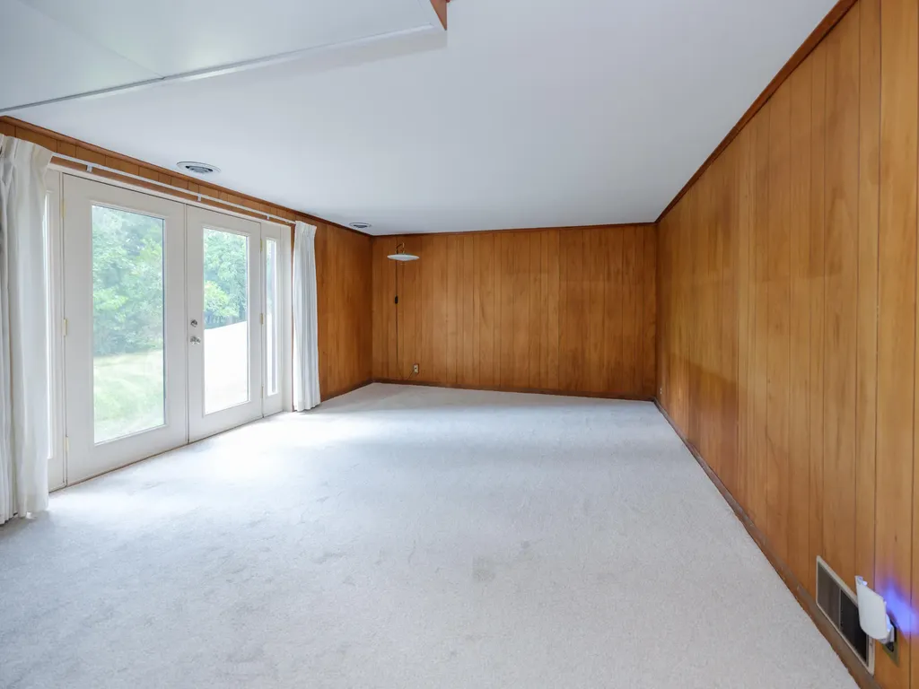 9169 N Riverview Drive Cooper Charter Township MI 49004
