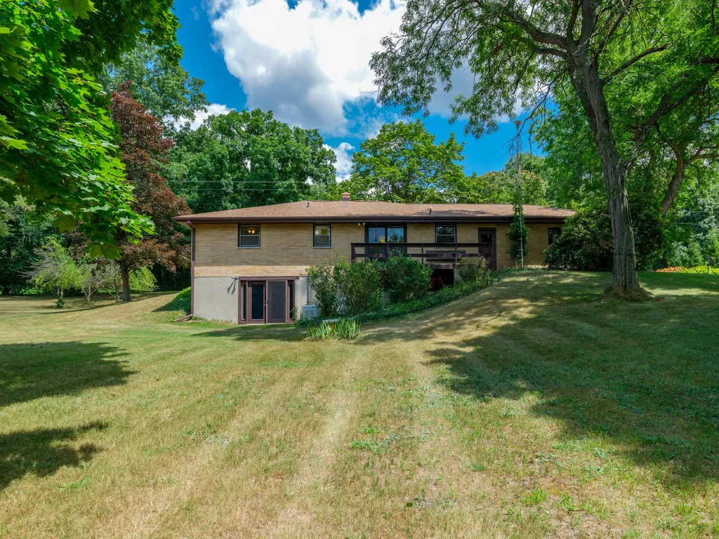 9169 N Riverview Drive Cooper Charter Township MI 49004