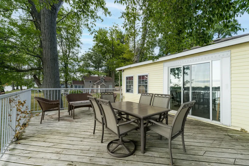 11791 Ford Point Drive Prairieville Township MI 49080