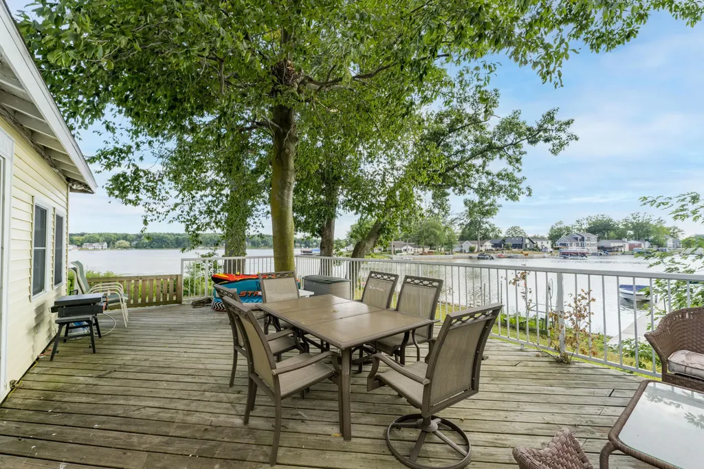 11791 Ford Point Drive Prairieville Township MI 49080