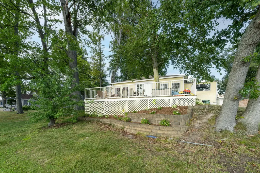 11791 Ford Point Drive Prairieville Township MI 49080
