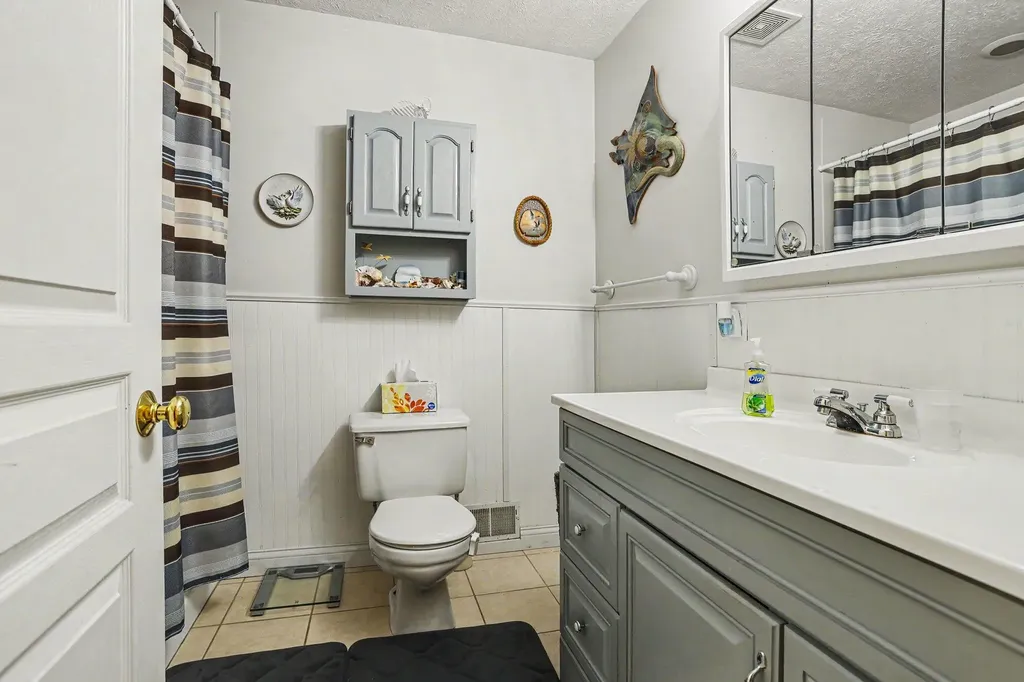 58145 James Drive Lockport Township MI 49093