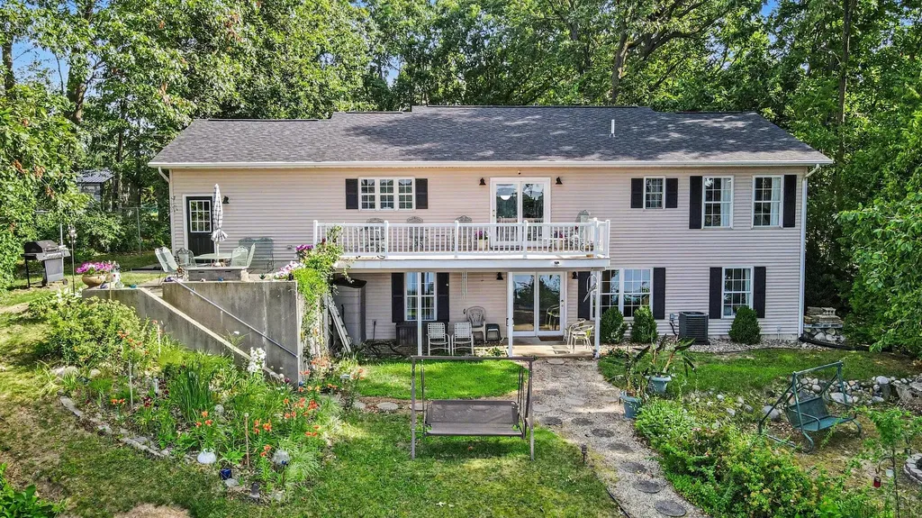 58145 James Drive Lockport Township MI 49093