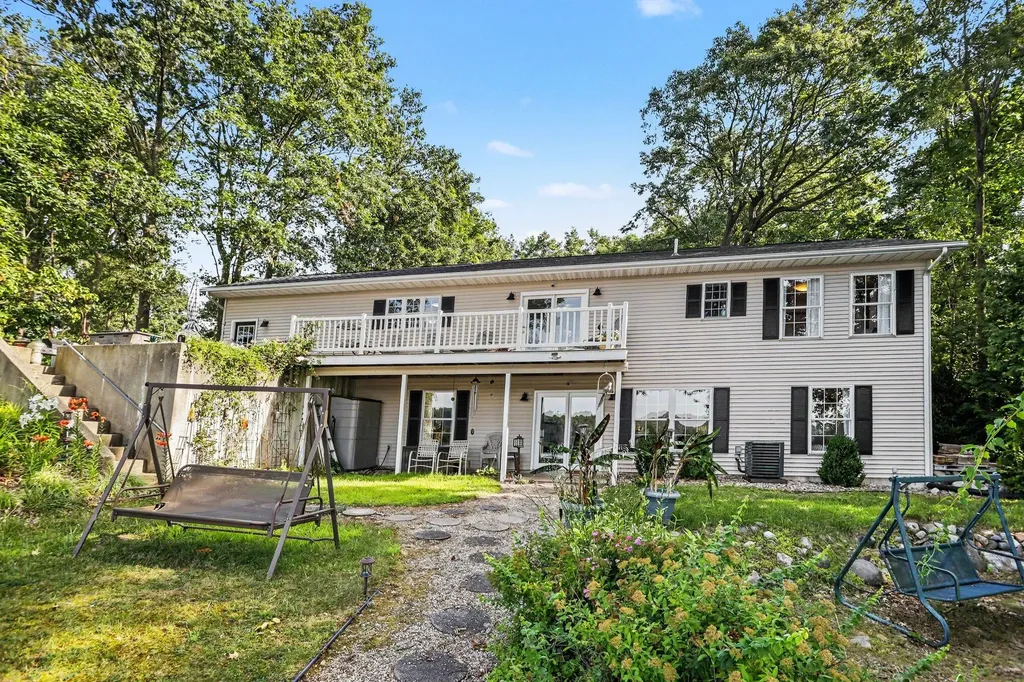 58145 James Drive Lockport Township MI 49093