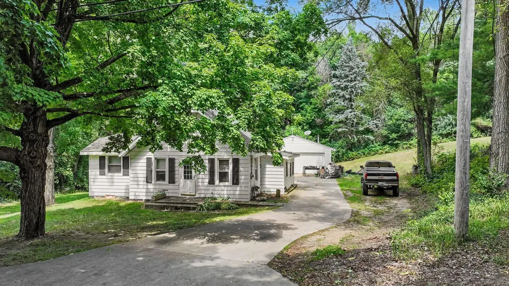 5953 Dawes Avenue Comstock Charter Township MI 49048