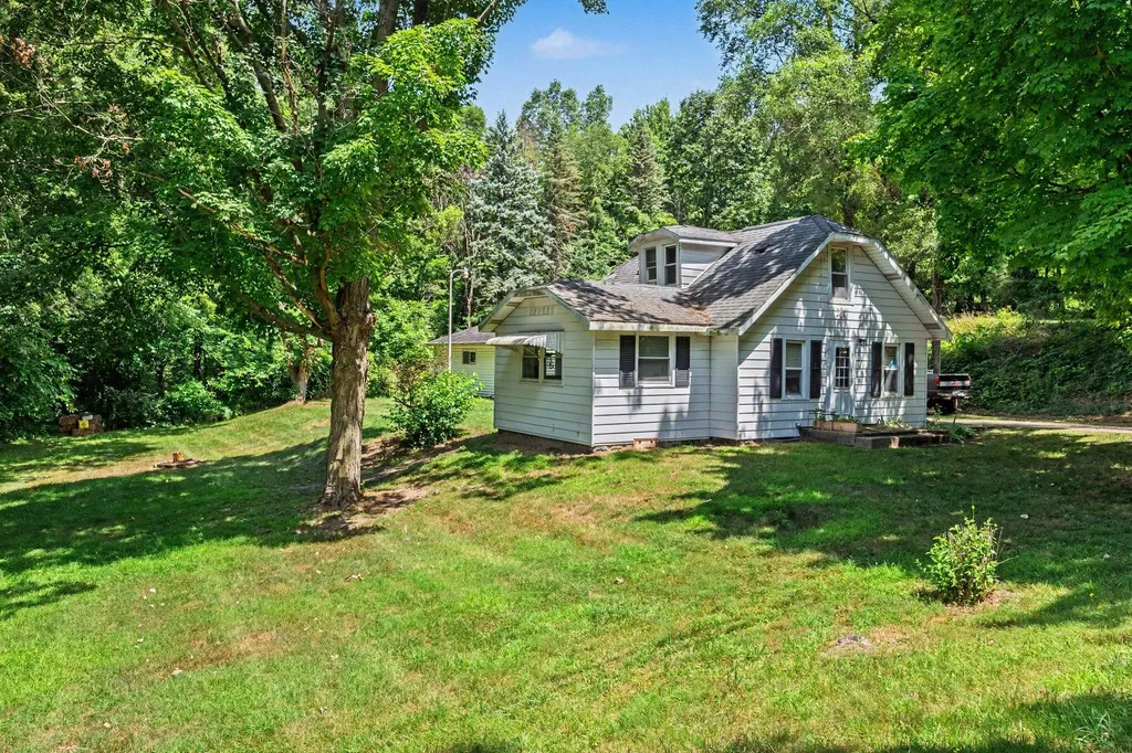 5953 Dawes Avenue Comstock Charter Township MI 49048