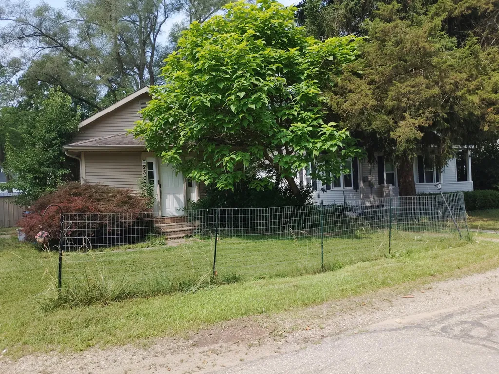 2307 Oxford Street Kalamazoo City MI 49004
