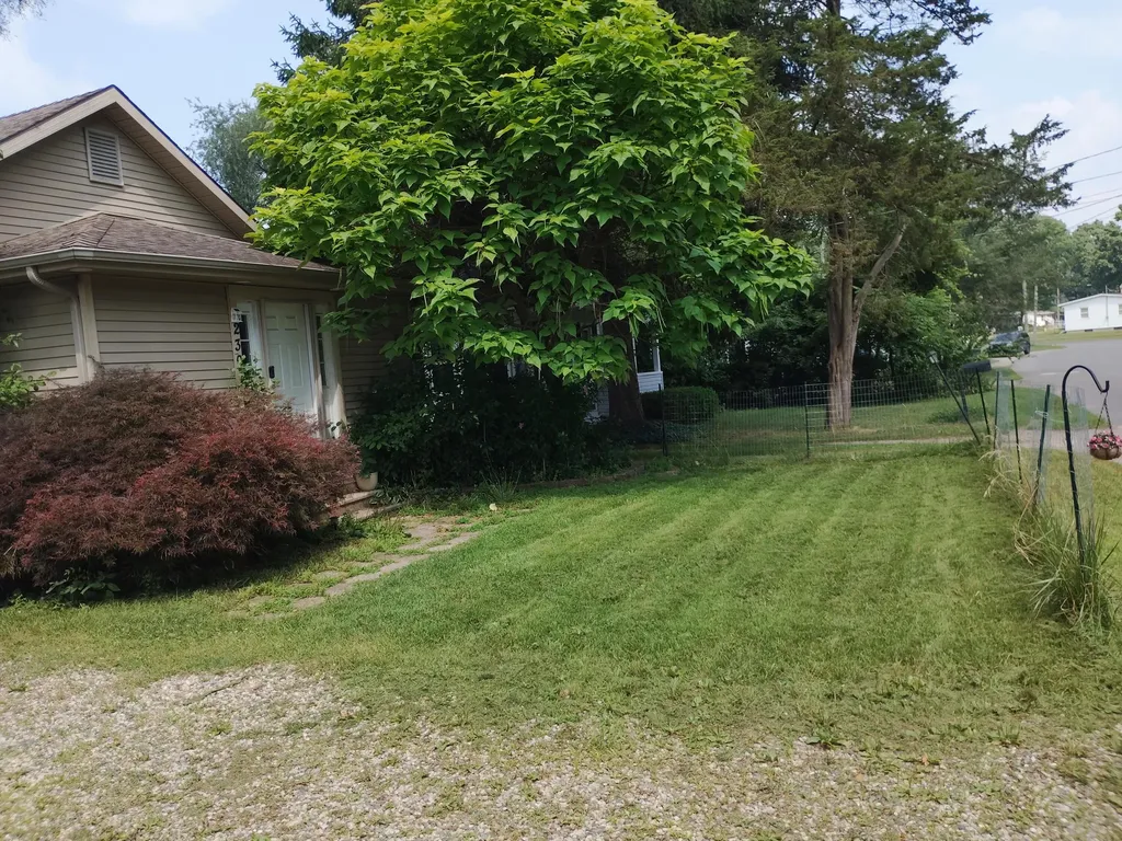 2307 Oxford Street Kalamazoo City MI 49004