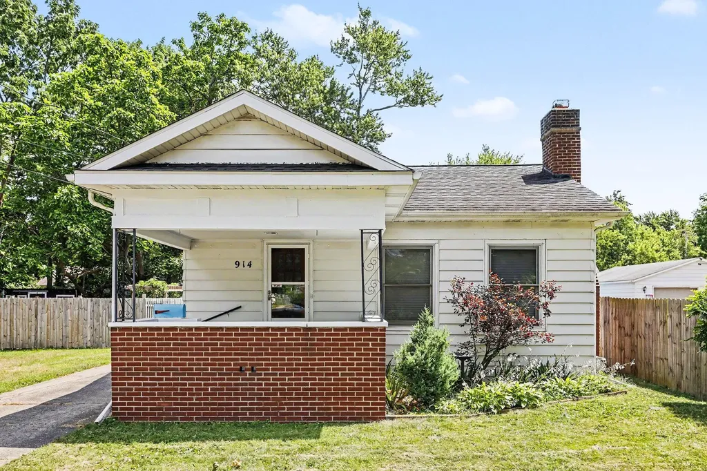 914 Dayton Avenue Kalamazoo Charter Township MI 49048