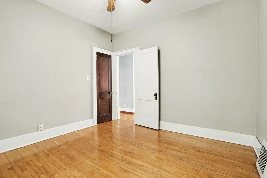 914 Dayton Avenue Kalamazoo Charter Township MI 49048